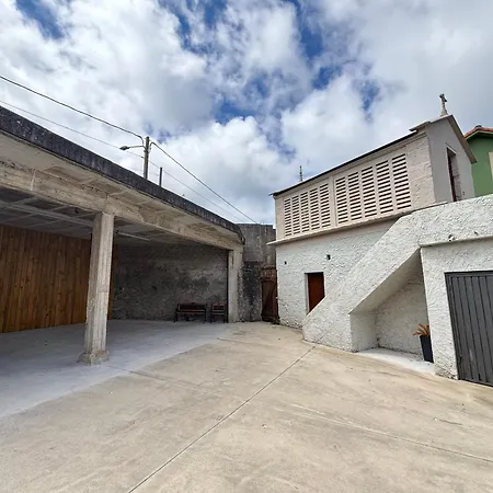 Casa *
